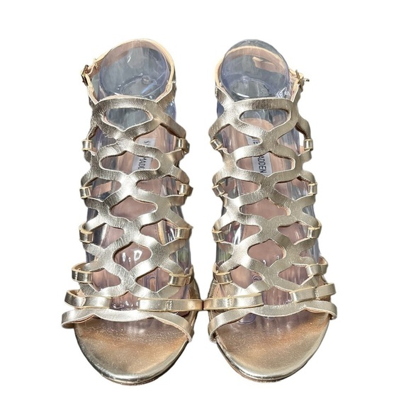 Steve Madden Christina Wedge sandals, gladiator, heel, Gold strap size 9 - Picture 10 of 16